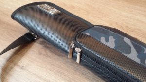 斬キューケースのポケットのファスナー